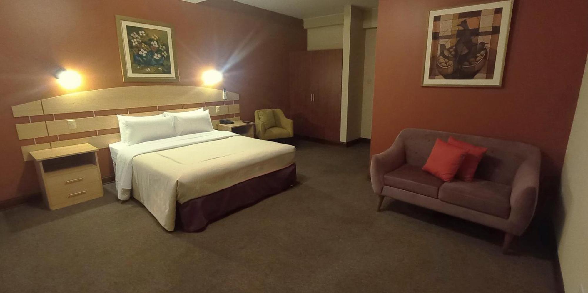 Hotel Javier Prado Inn Лима Екстериор снимка