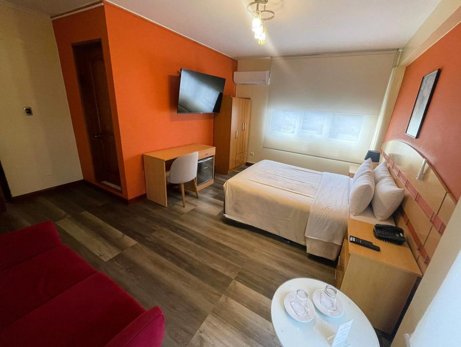 Hotel Javier Prado Inn Лима Екстериор снимка