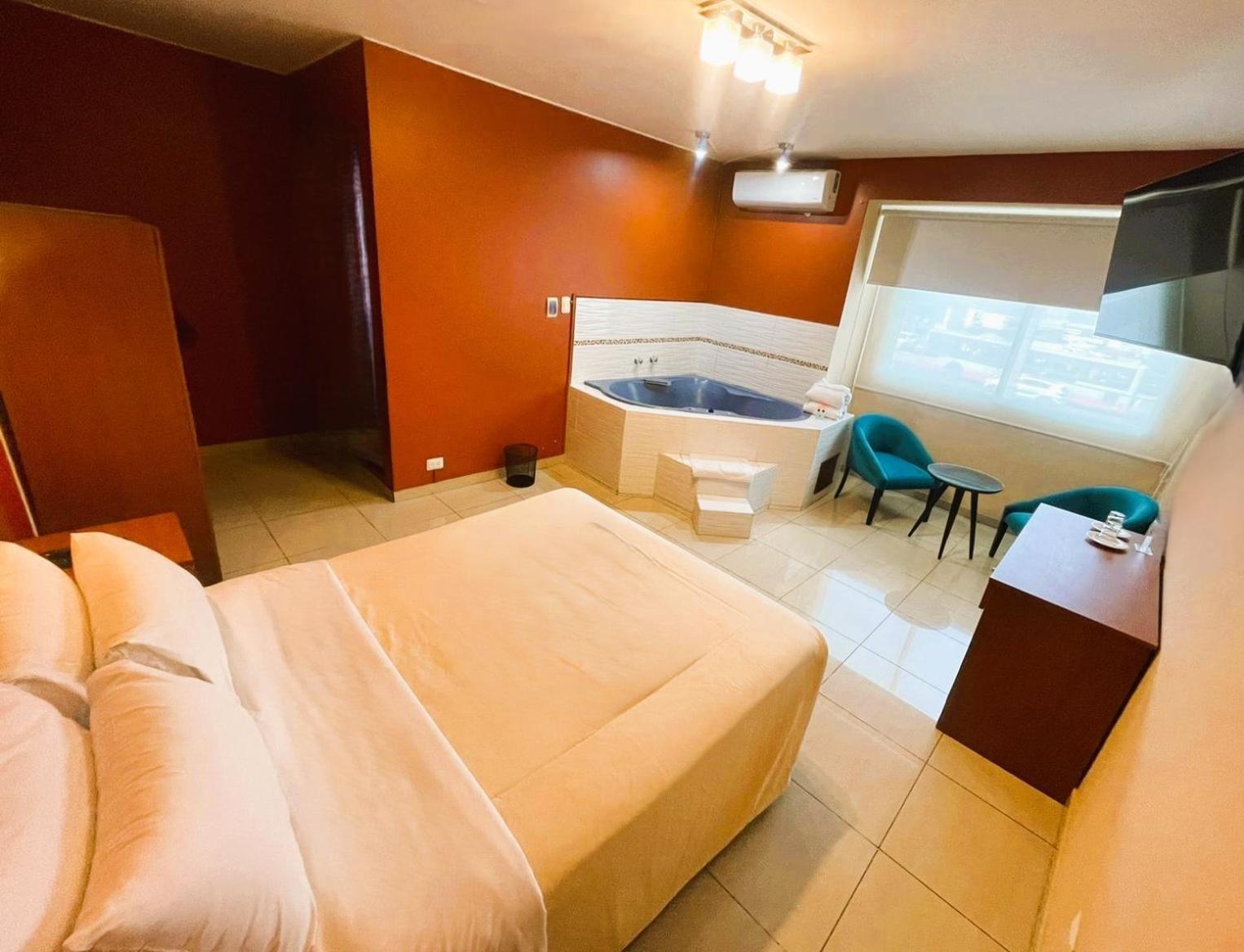 Hotel Javier Prado Inn Лима Екстериор снимка